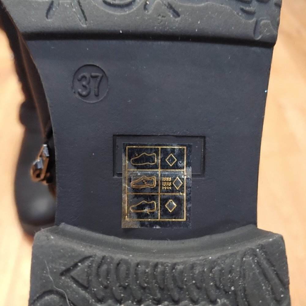 LE CHATEAU Black rhinestones studded moto biker boots - Picture 7 of 7
